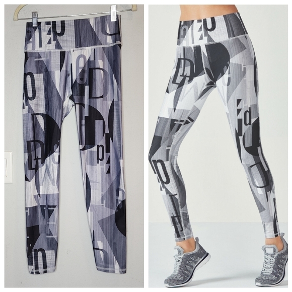 Demi Lovato x Fabletics grey black graphic leggings. Women's size small. - Picture 1 of 16